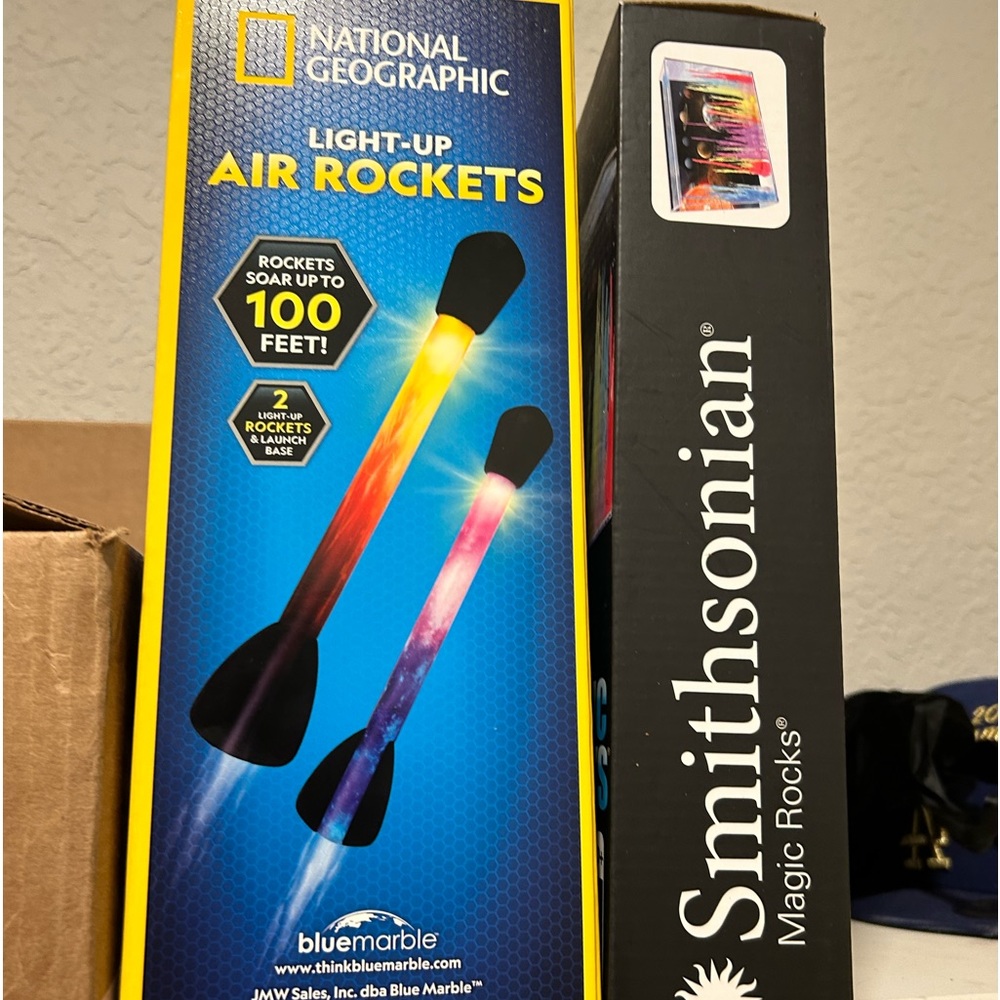 COPY - Stem/Educational Toys/Activities. Smithsonian and National Geographic